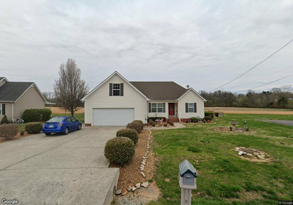 208 Graydon St, Shelbyville, TN 37160 - photo 1