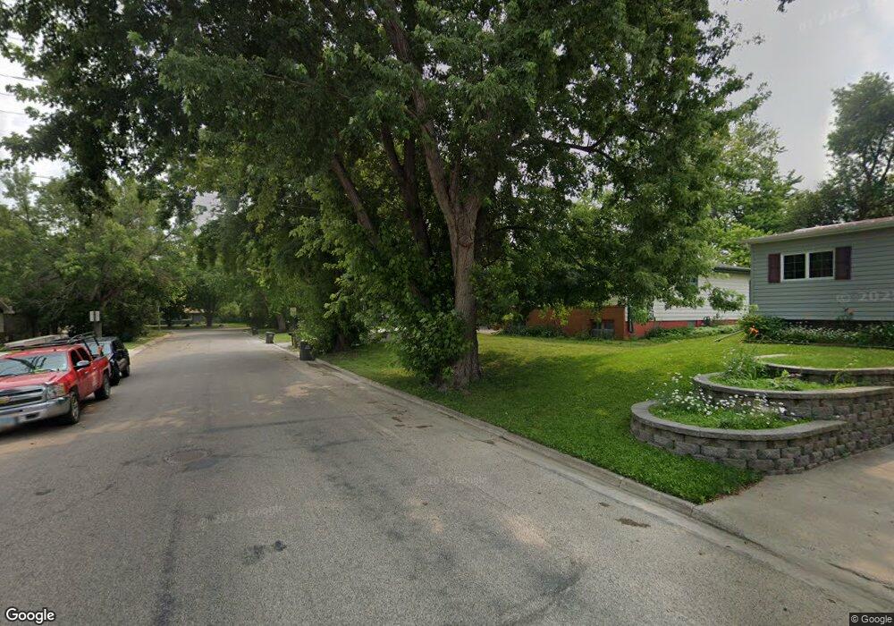 1205 6th Ave NW, Jamestown, ND 58401 - photo 1