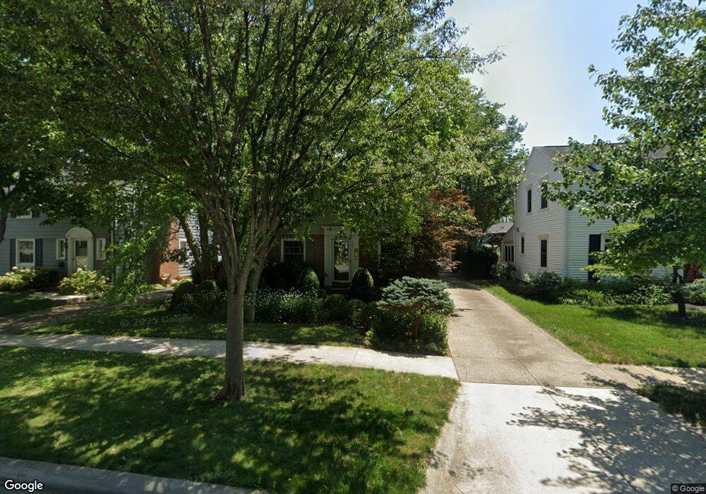 241 Fallis Rd, Columbus, OH 43214 - photo 1