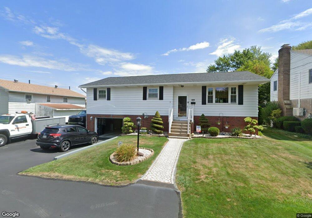 677 Landmesser Ave, Hazleton, PA 18202 - photo 1