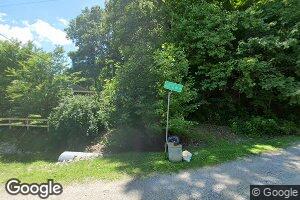 993 Stringers Branch Rd, Peytona, WV 25154