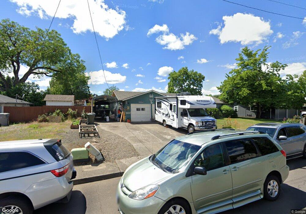 845 N Birch St, Canby, OR 97013 - photo 1