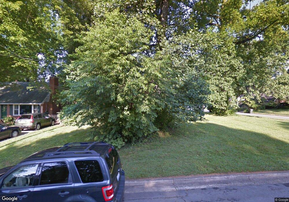 6633 Moly Dr, Falls Church, VA 22046 - photo 1