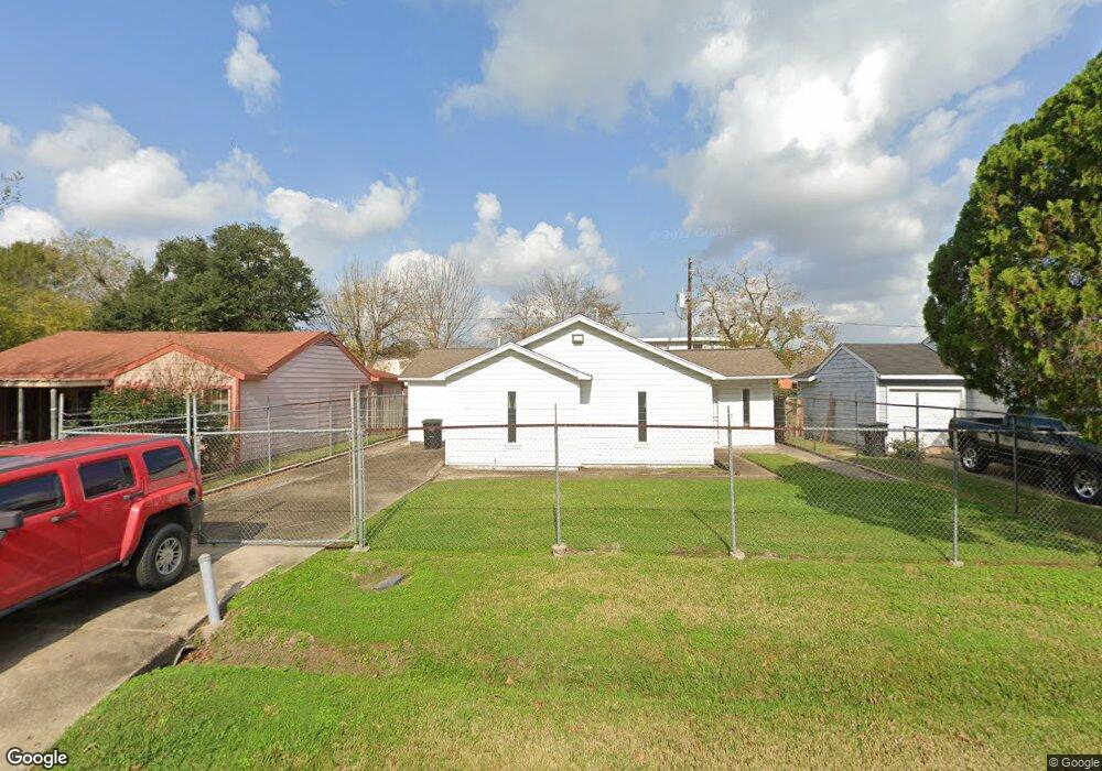 214 W 44th St, Houston, TX 77018 - photo 1