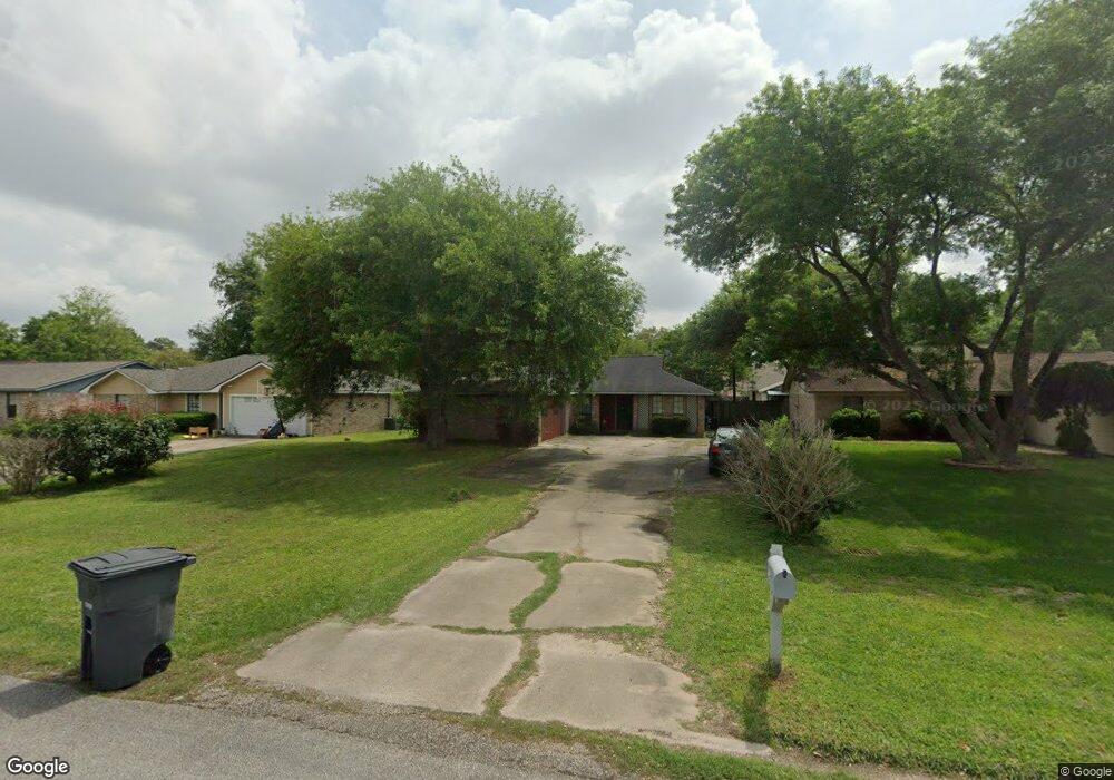 2708 Golden Ave, Bay City, TX 77414 - photo 1