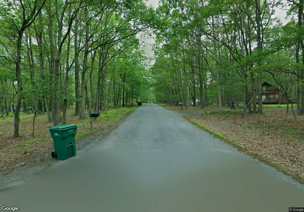 237 Recreation Dr, Effort, PA 18330 - photo 1