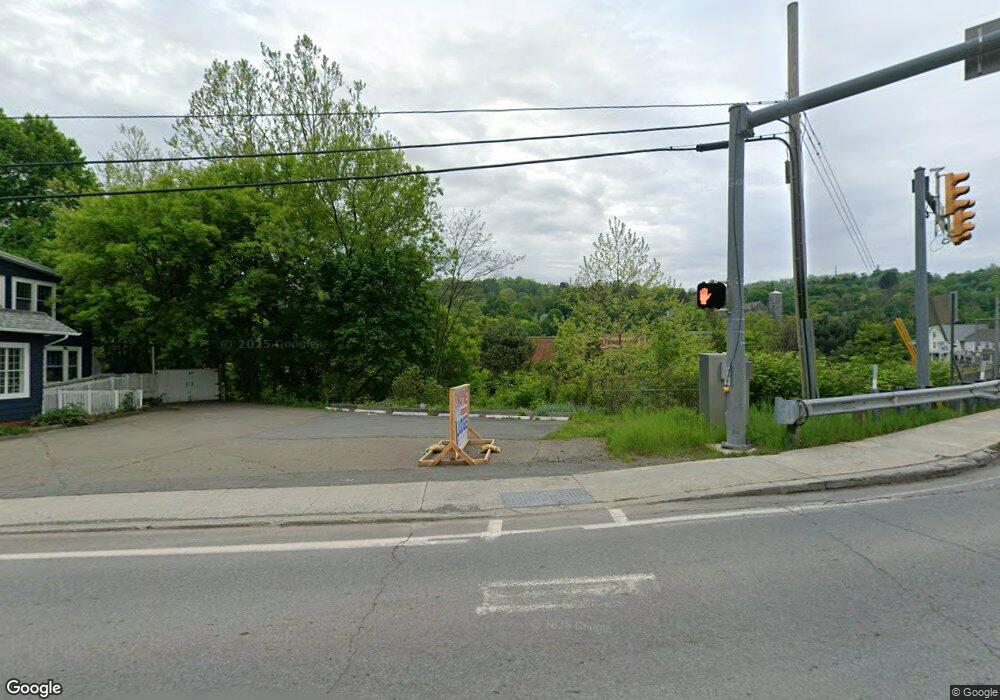 104 Willow Ave, Honesdale, PA 18431 - photo 1