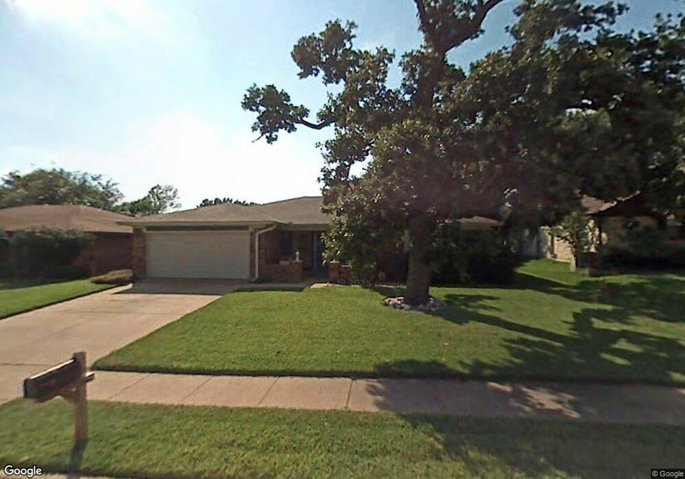 3017 Mossy Oak Ln, Bedford, TX 76021 - photo 1
