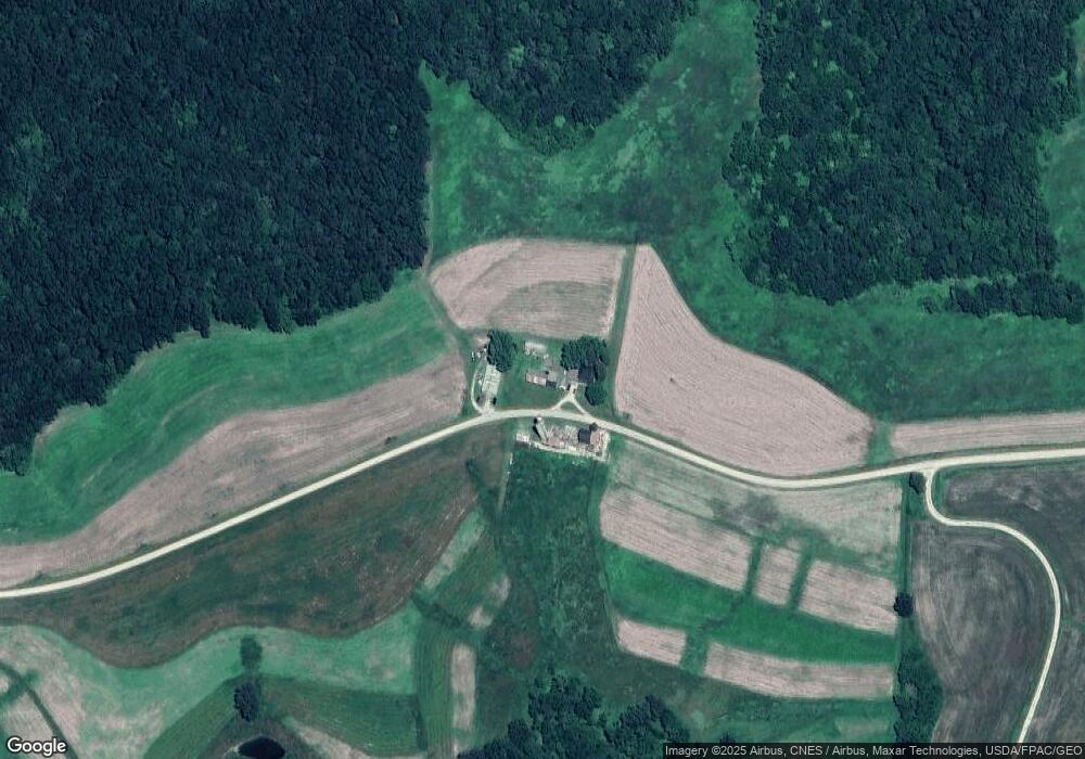 32493 Stinson Ridge Rd, Houston, MN 55943 - photo 1