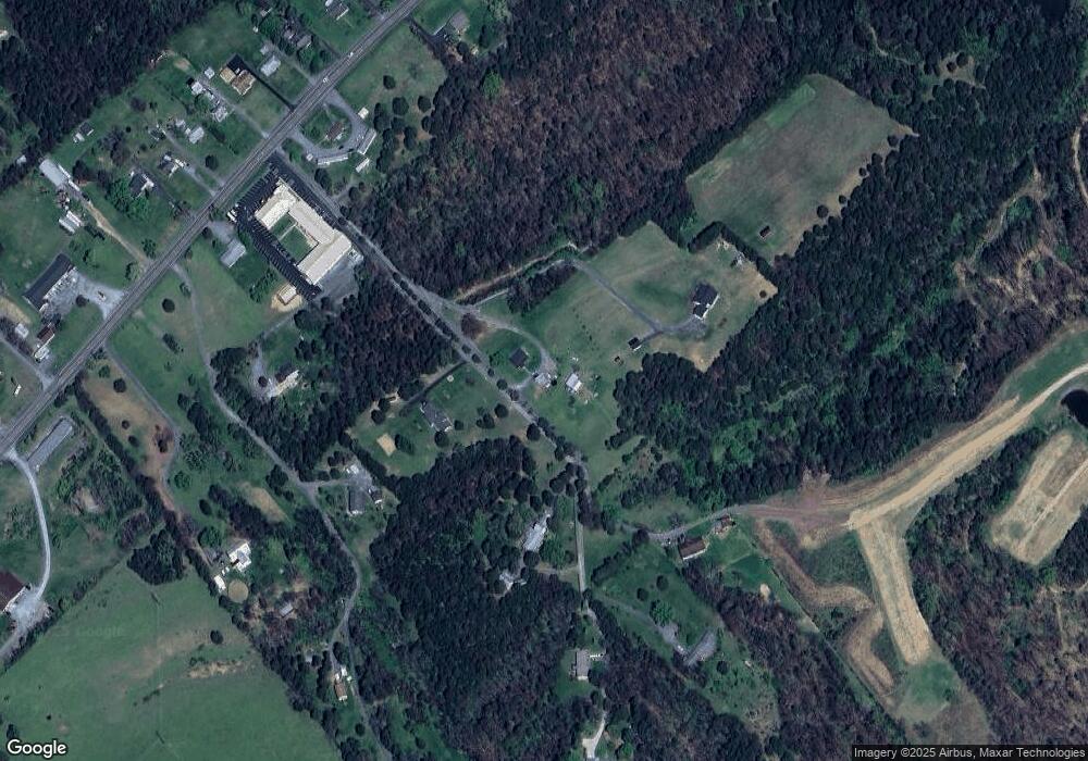 185 Barn Wood Way, Strasburg, VA 22657 - photo 1