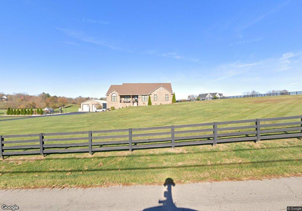 981 Switzer Rd, Frankfort, KY 40601 - photo 1