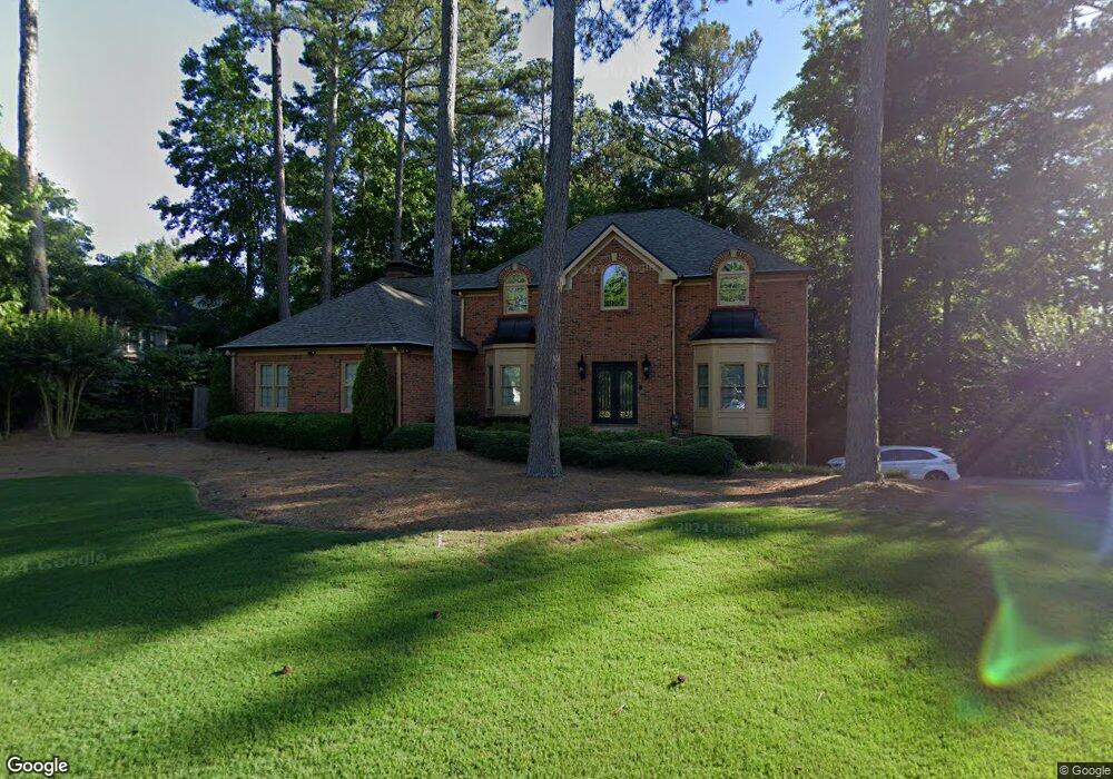 4920 Carriage Lakes Dr NE, Roswell, GA 30075 - photo 1
