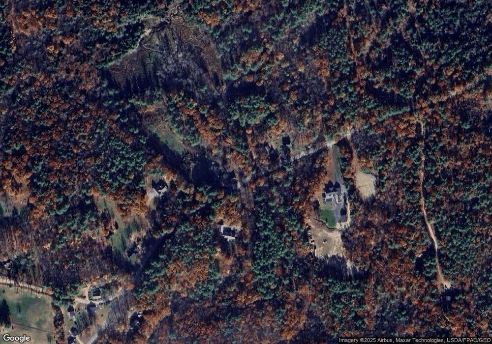 60 Moose Mountain Rd, Brookfield, NH 03872 - photo 1