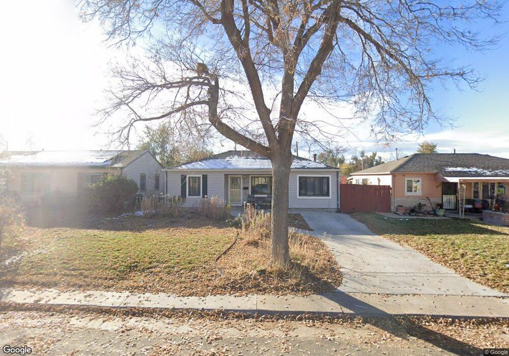 2249 Florence St, Aurora, CO 80010 - photo 1