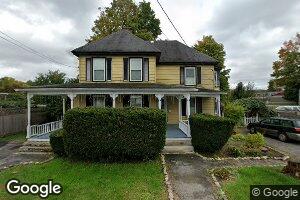 18 Reed St, Great Barrington, MA 01230
