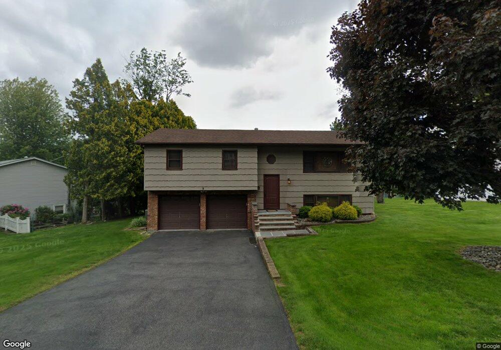 9 Mountain View Ln, Garnerville, NY 10923 - photo 1