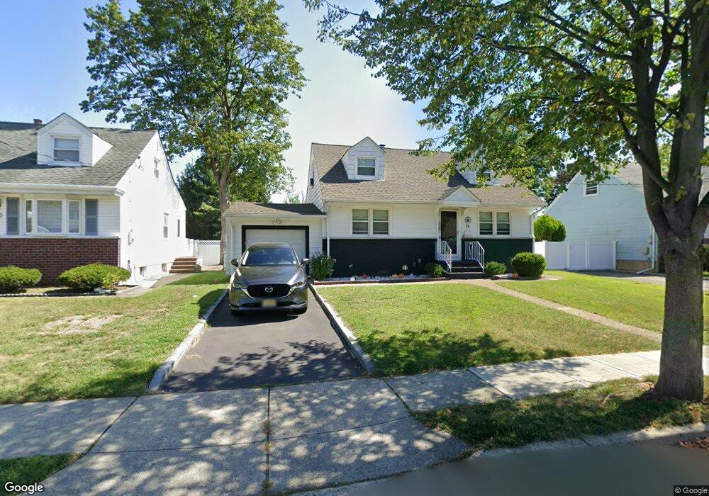 76 South Dr, Rochelle Park, NJ 07662 - photo 1