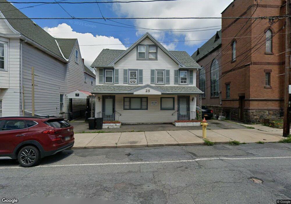 25 W Ridge St unit 4, Lansford, PA 18232 - photo 1