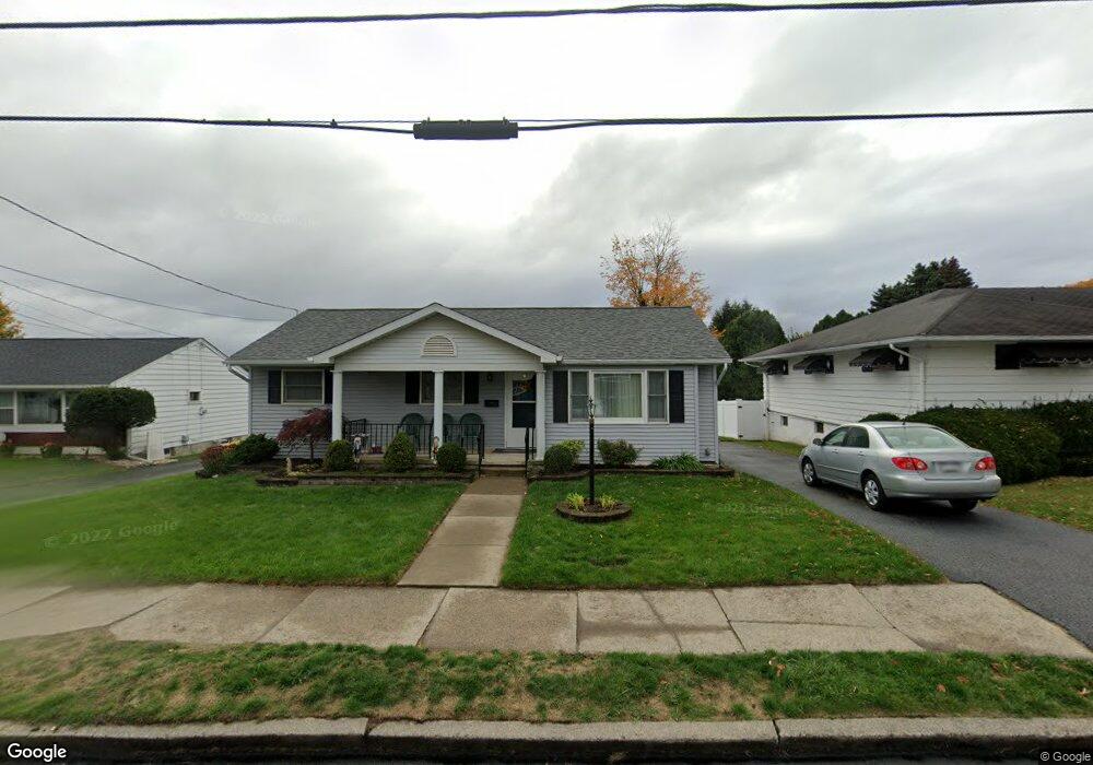 715 Miles Ave, Olyphant, PA 18447 - photo 1