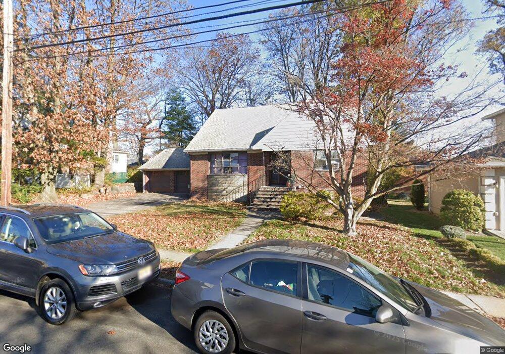 261 Virginia Ave, Fort Lee, NJ 07024 - photo 1