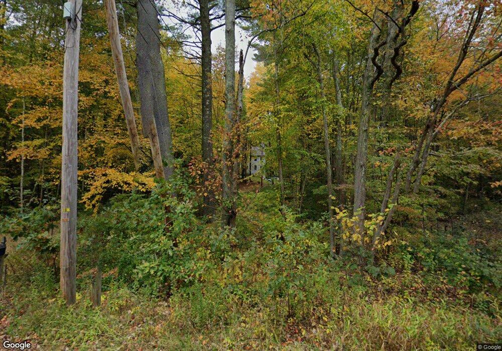 123 S Main St, Newton, NH 03858 - photo 1