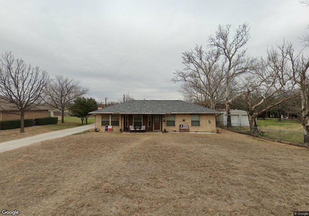 1336 Kerry Ln, Azle, TX 76020 - photo 1