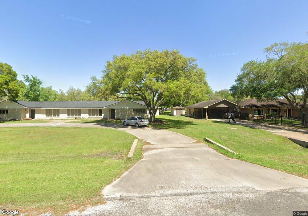 605 6th St, Bay City, TX 77414 - photo 1