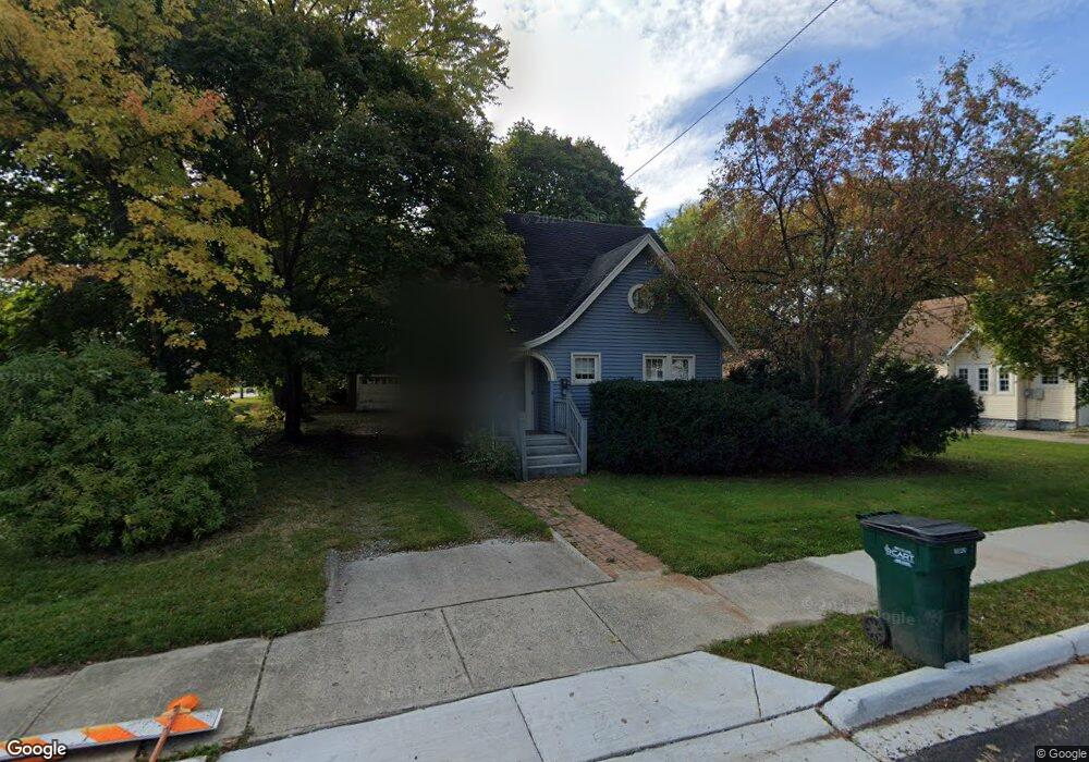 1113 Poxson Ave, Lansing, MI 48910 - photo 1