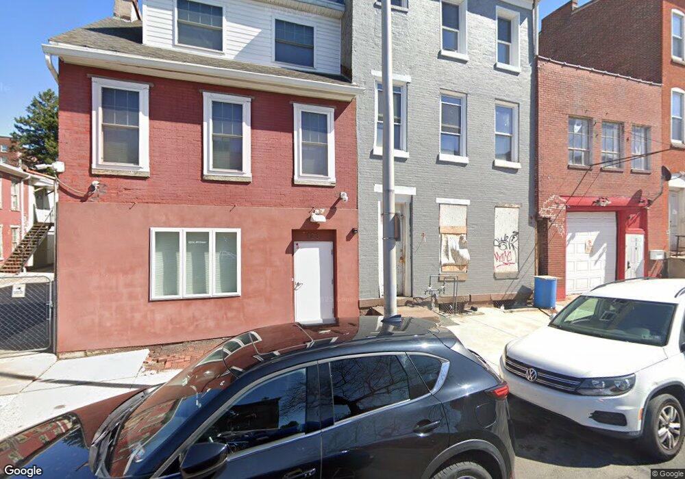 121 N 3rd St, Reading, PA 19601 - photo 1