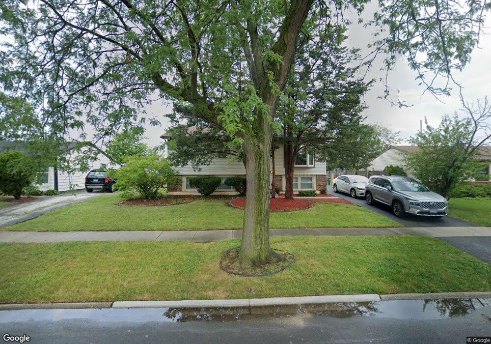 17302 Peach Grove Ln, Hazel Crest, IL 60429 - photo 1