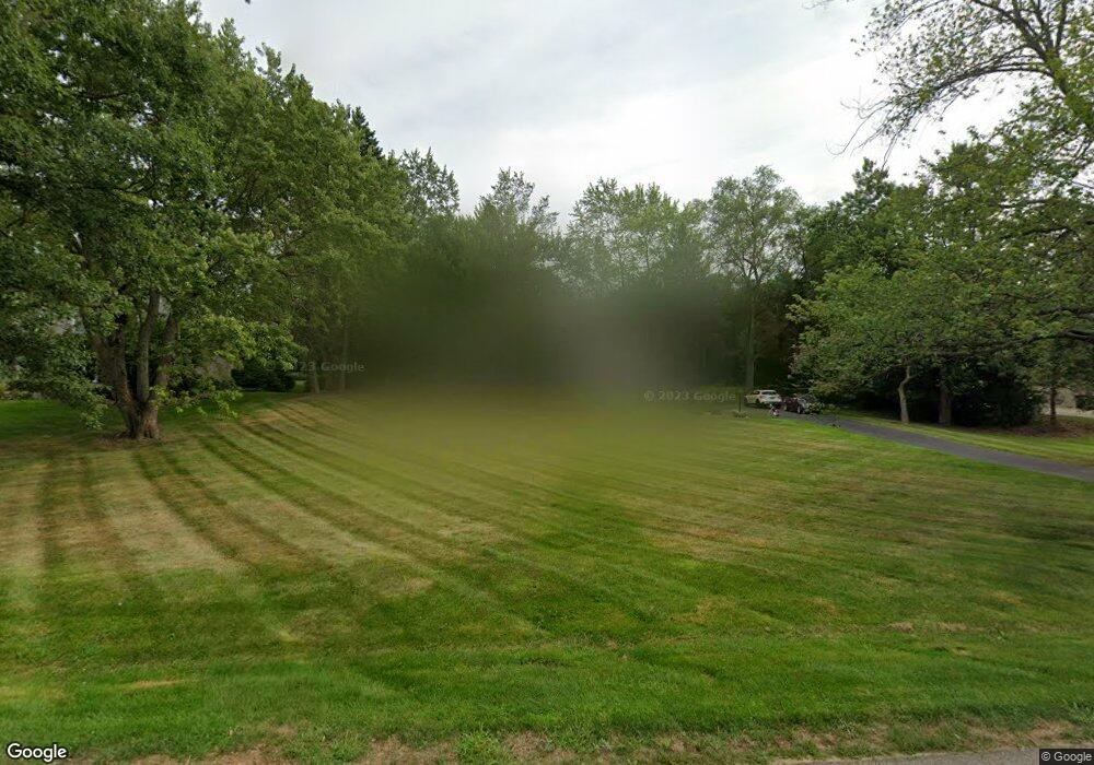 1232 Lenox Rd, Bloomfield Hills, MI 48304 - photo 1