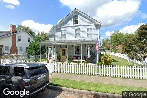 327 11th St, West Point, VA 23181