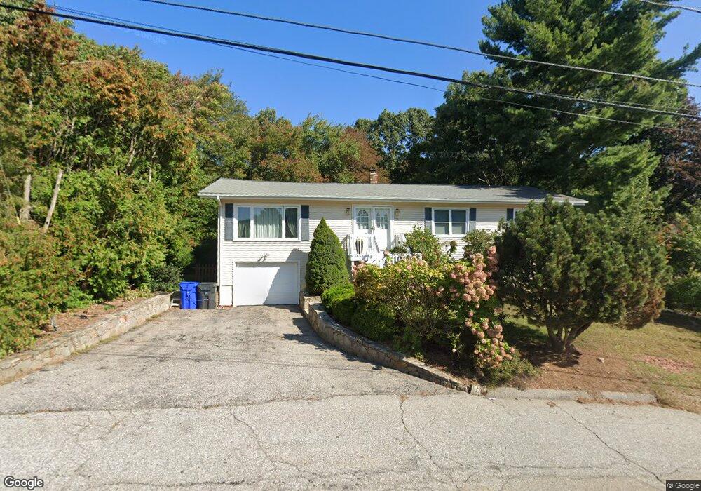 76 Robin Ln, West Warwick, RI 02893 - photo 1