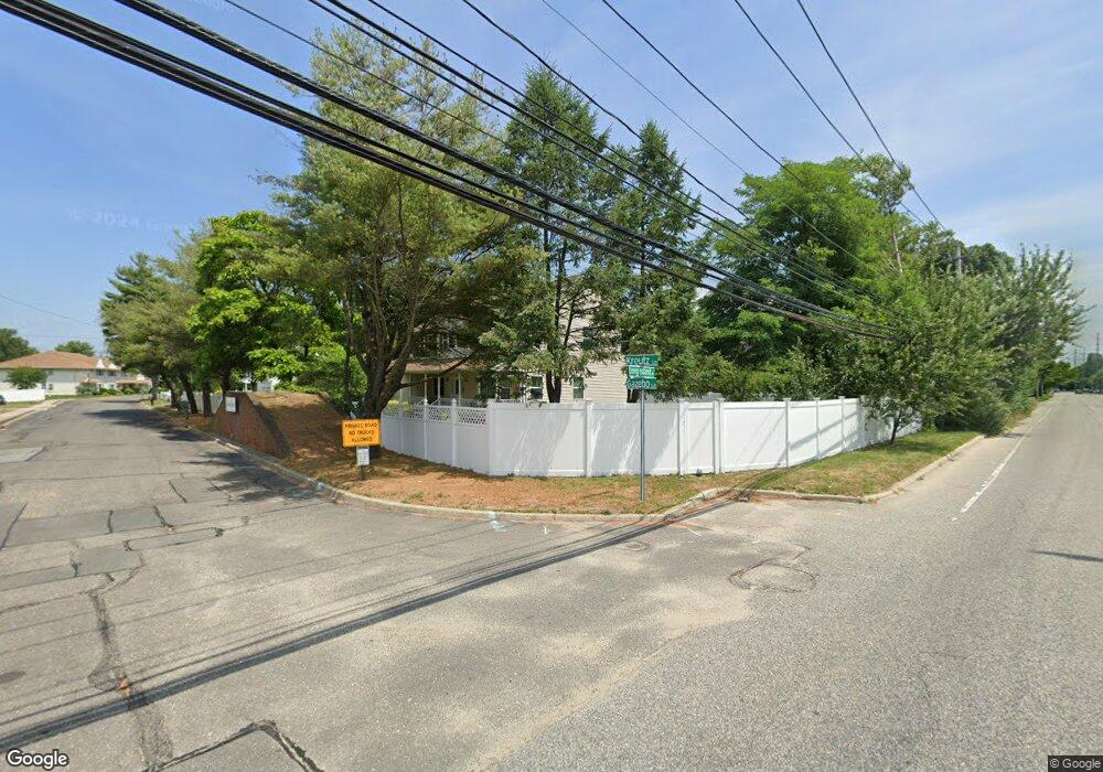 99 Gazebo Ln, Holtsville, NY 11742 - photo 1