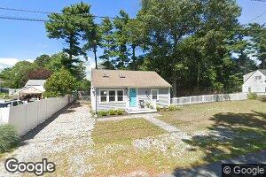 11 7th Ave, Wareham, MA 02571