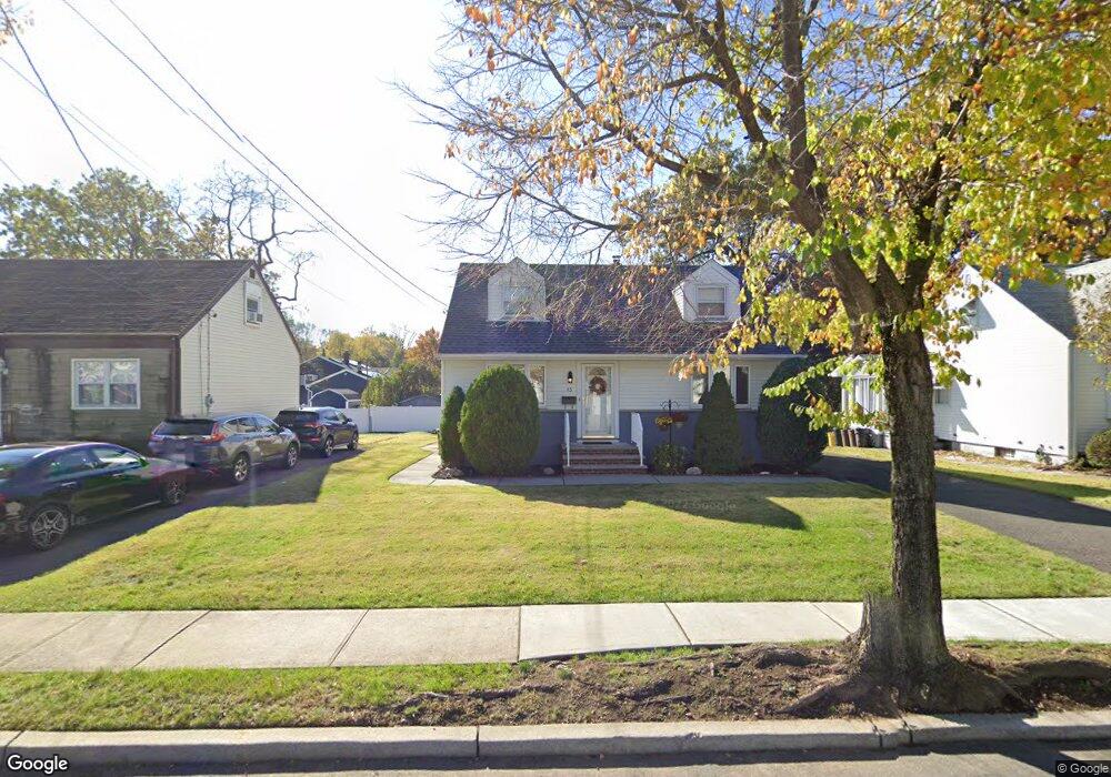 43 South Dr, Rochelle Park, NJ 07662 - photo 1