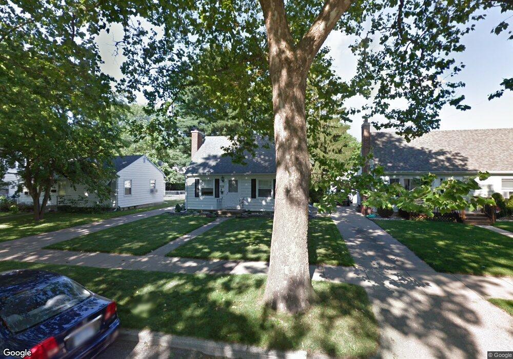 3216 Alden Dr, Lansing, MI 48910 - photo 1