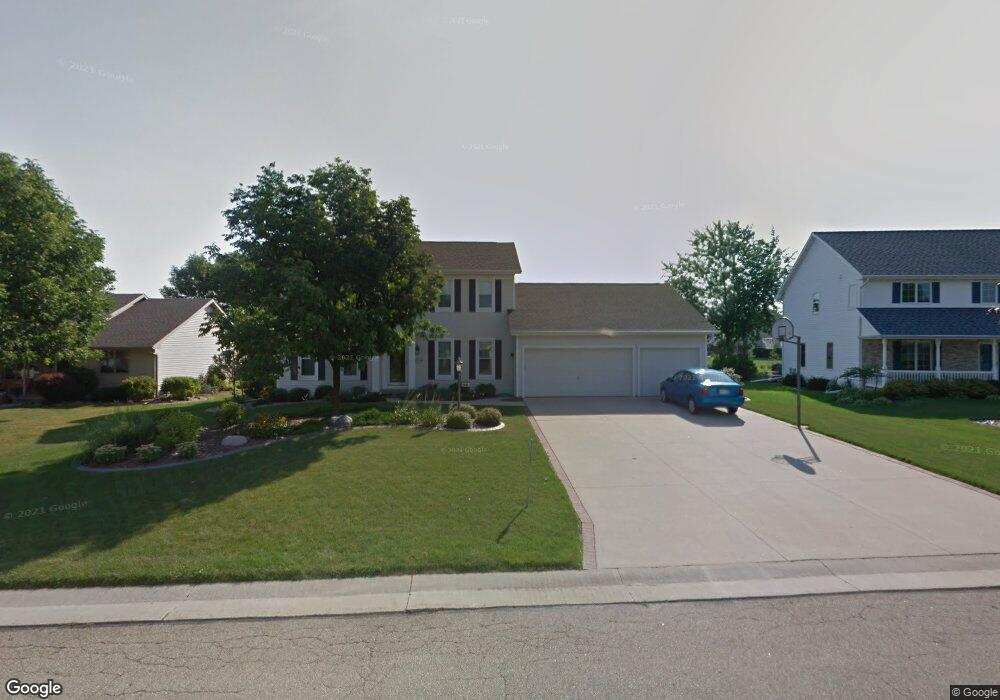 N9446 Rosebud Ln, Appleton, WI 54915 - photo 1