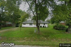 1109 N Main St, Dix, IL 62830