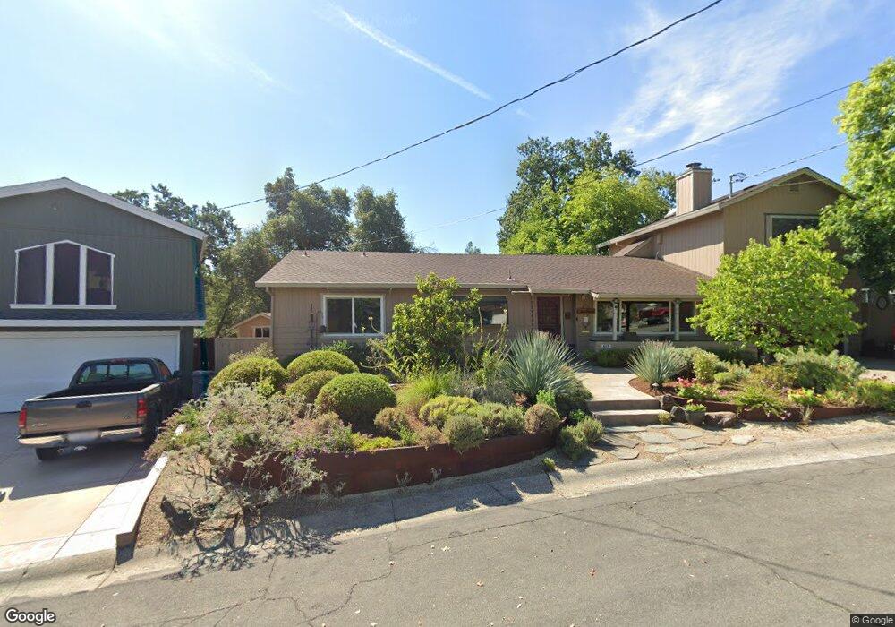 645 Overhill Dr, Redding, CA 96001 - photo 1