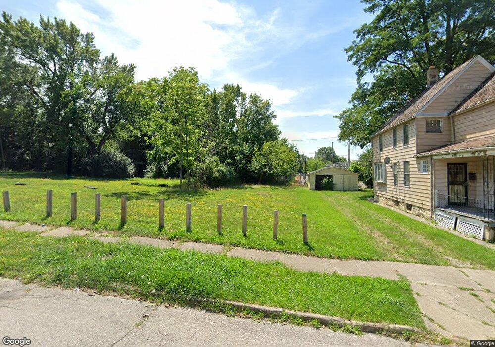 1752 Collamer Ave, Cleveland, OH 44112 - photo 1