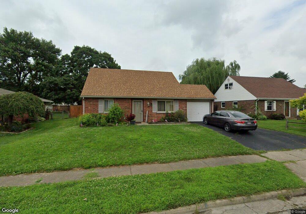 1118 Massachusetts Dr, Xenia, OH 45385 - photo 1