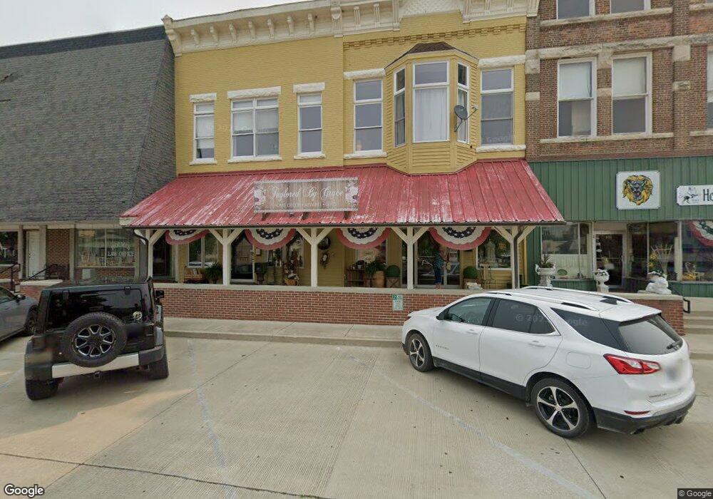 308 4th St, Covington, IN 47932 - photo 1