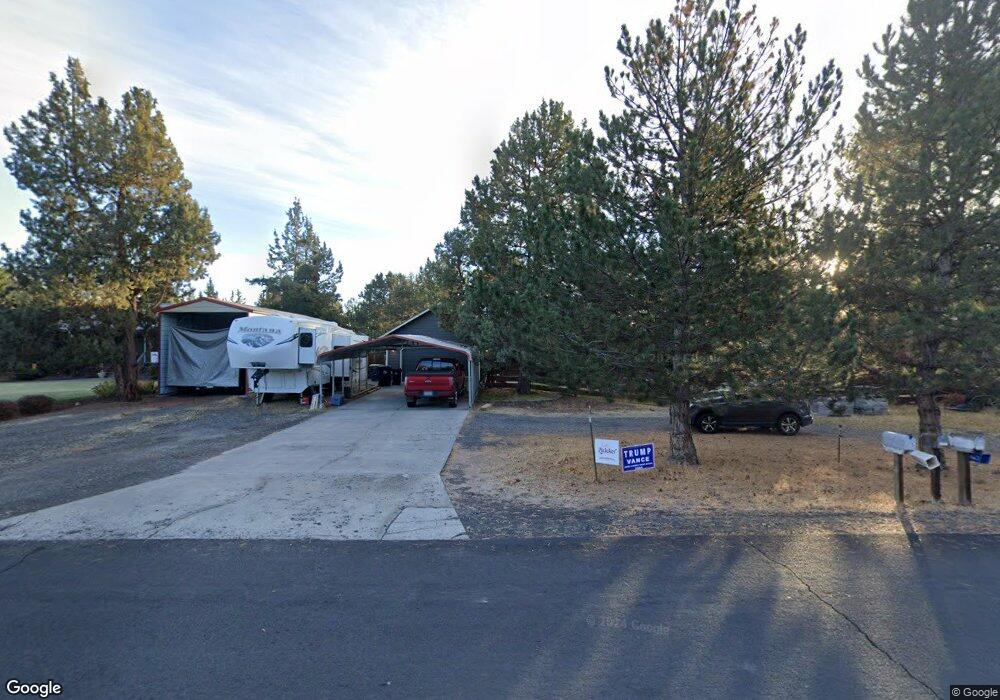 3738 SW 34th St, Redmond, OR 97756 - photo 1