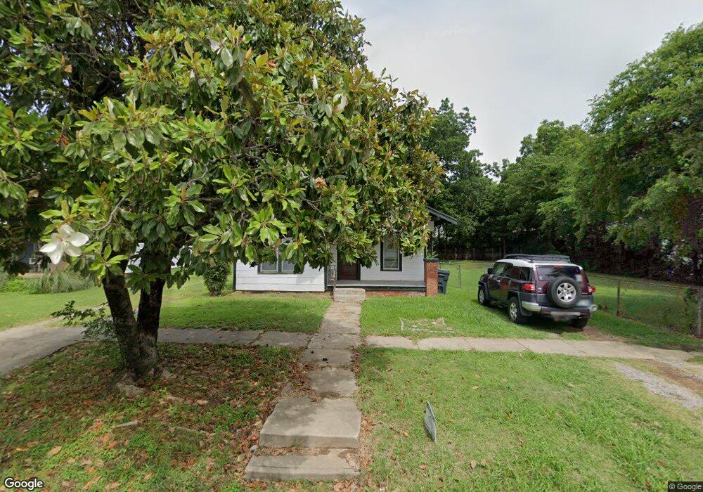 810 Burch St, Ardmore, OK 73401 - photo 1