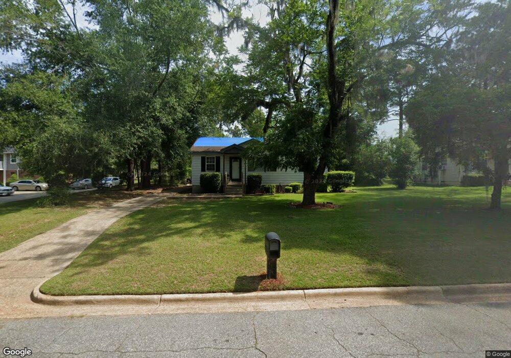 1905 W Lincoln Ave, Albany, GA 31707 - photo 1