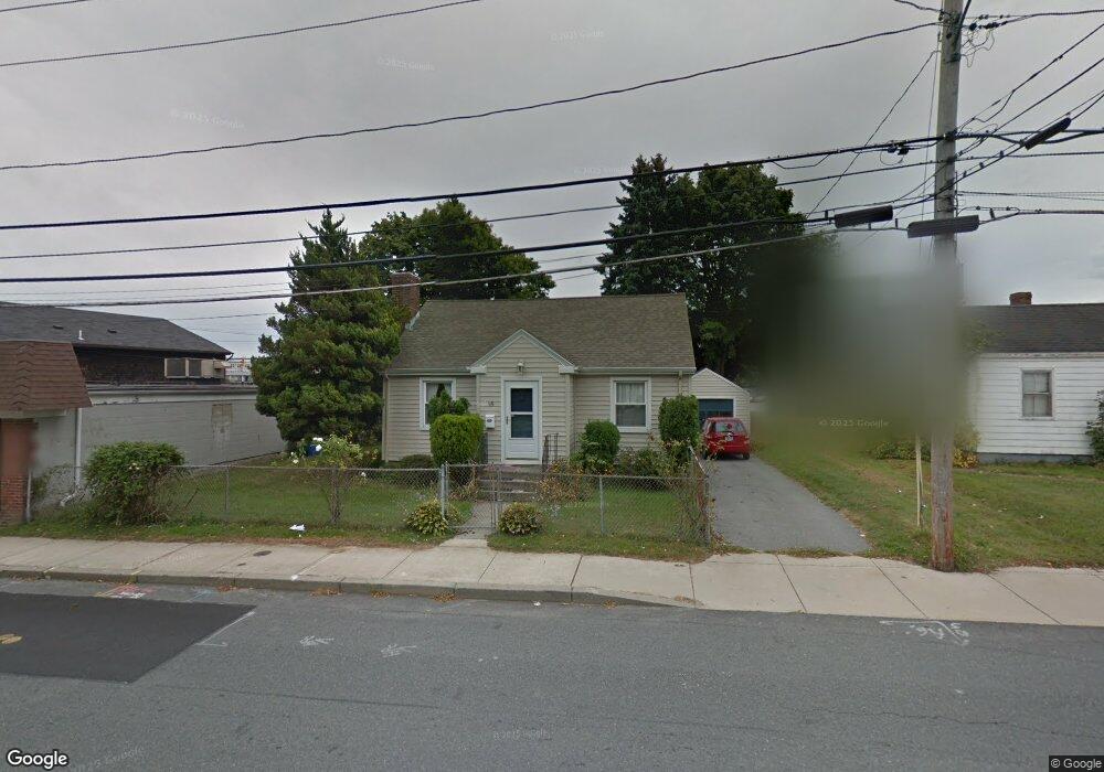 18 Maple Ave, Middletown, RI 02842 - photo 1