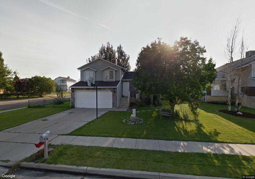 5402 S 3400 W, Roy, UT 84067 - photo 1