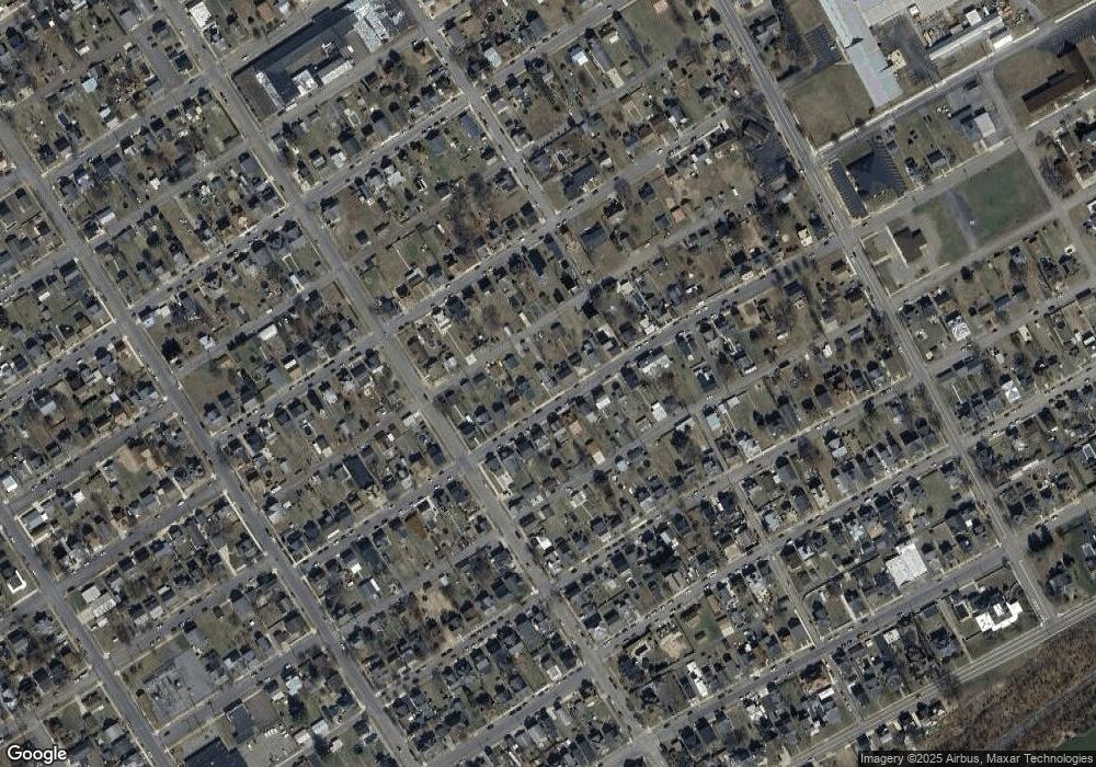 423 E 5th St, Berwick, PA 18603 - photo 1