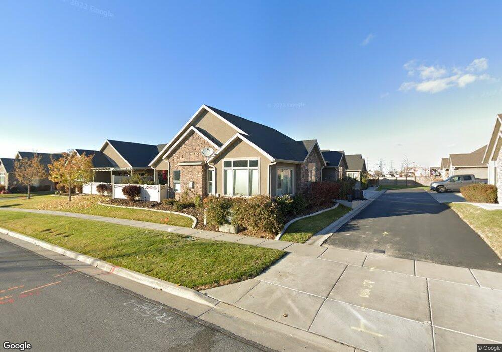 864 W 1840 S unit D, Syracuse, UT 84075 - photo 1